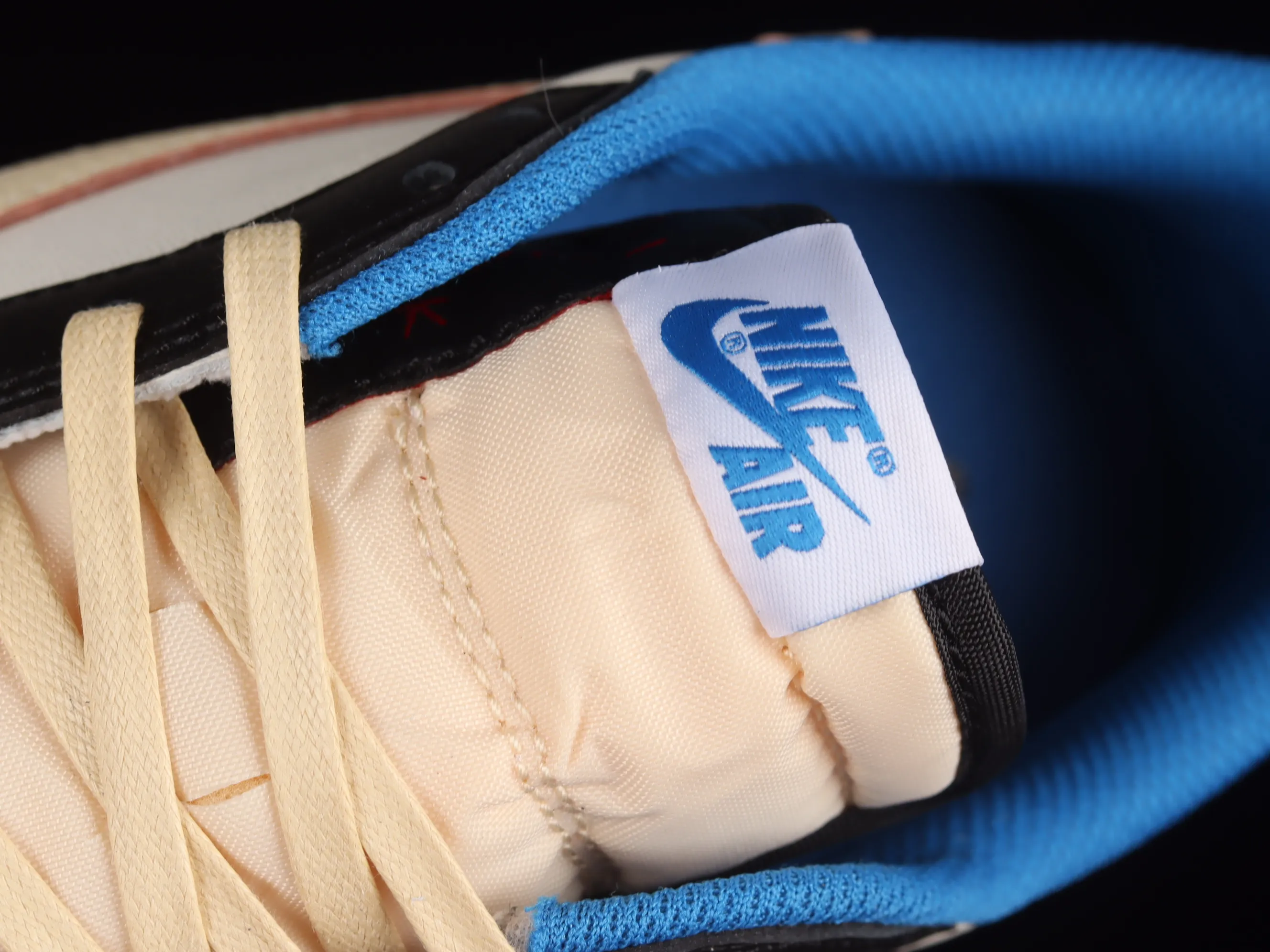 All categories Air Jordan Jordan series basketball shoes Air Jordan 1 Low LW version Travis Scott x Air Jordan 1 Low OG AJ1 Joe 1 Lightning overhead low top DM7866-140